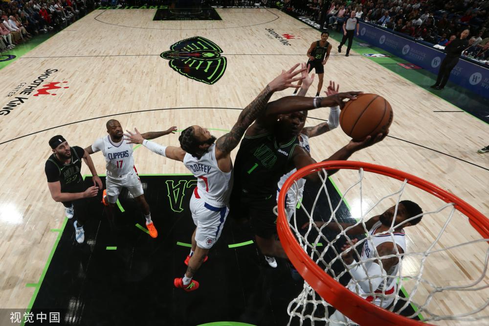 反映出其在 反映出其在