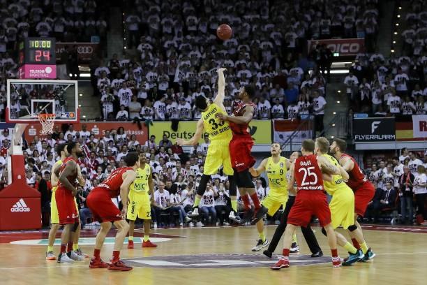 尤其是在比 尤其是在比