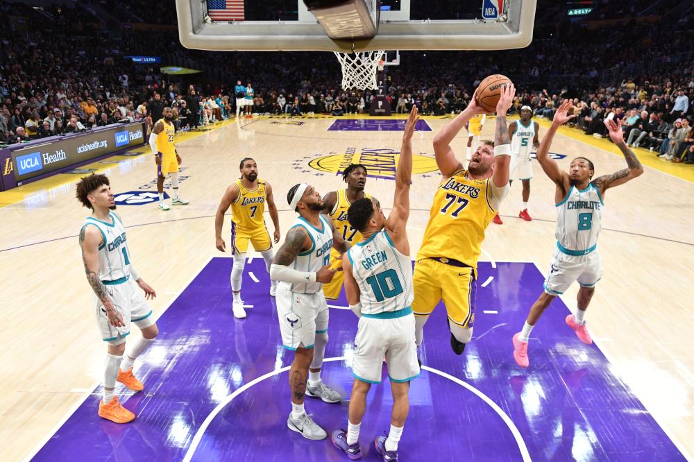 牵手出现 牵手出现