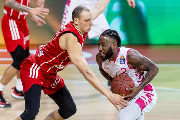 仅突显了湖 仅突显了湖